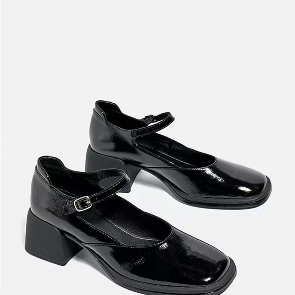 Vagabond Ansie Patent Mary Jane